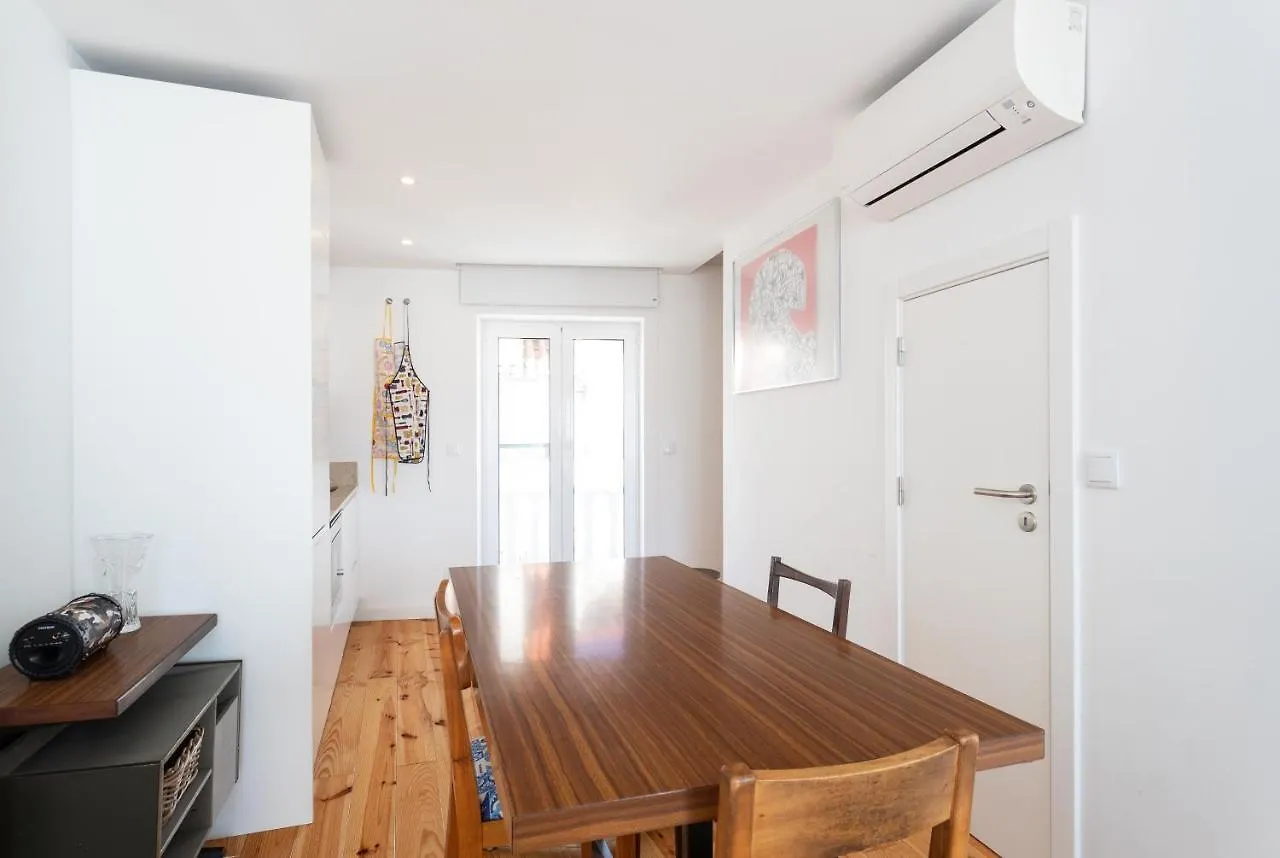 LisboaFlh Sao Bento Cozy Flatsアパートメント ポルトガル