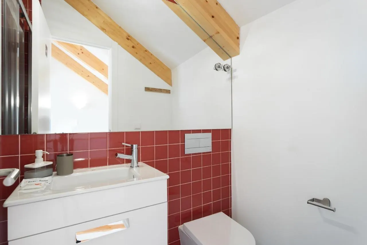 アパート LisboaFlh Sao Bento Cozy Flatsアパートメント ポルトガル
